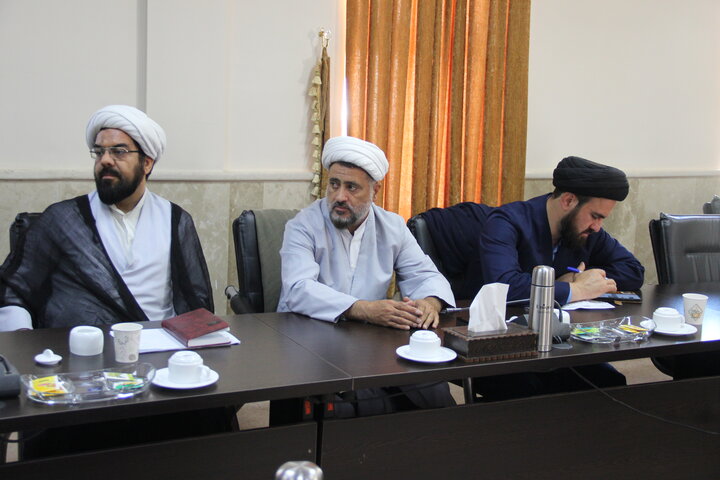 تصاویر / اولین دوره کارگاه آموزش وصیت نامه نویسی در مرکز مدیریت حوزه علمیه استان قزوین (روز دوم )