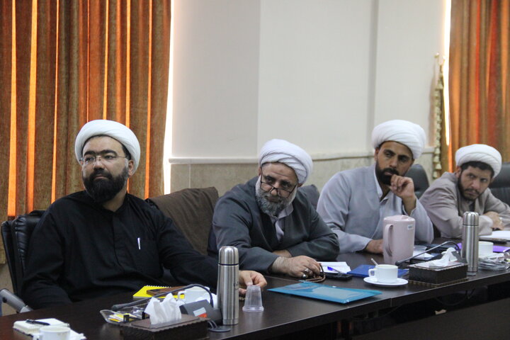 تصاویر / اولین دوره کارگاه آموزش وصیت نامه نویسی در مرکز مدیریت حوزه علمیه استان قزوین (روز دوم )
