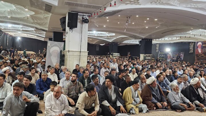 تصاویر | مراسم بزرگداشت آیت‌ الله العظمی فیاض در آستان مقدس حضرت زینب(س) اصفهان
