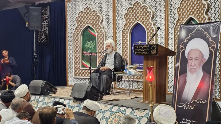 تصاویر | مراسم بزرگداشت آیت‌ الله العظمی فیاض در آستان مقدس حضرت زینب(س) اصفهان
