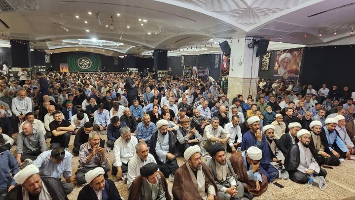 تصاویر | مراسم بزرگداشت آیت‌ الله العظمی فیاض در آستان مقدس حضرت زینب(س) اصفهان