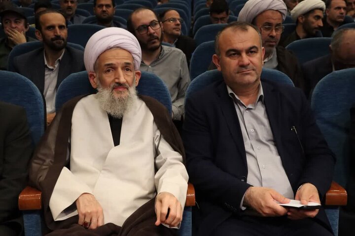 تصاویر / هفتمین اجلاس سراسری نماز دانش‌آموزی مازندران در ساری