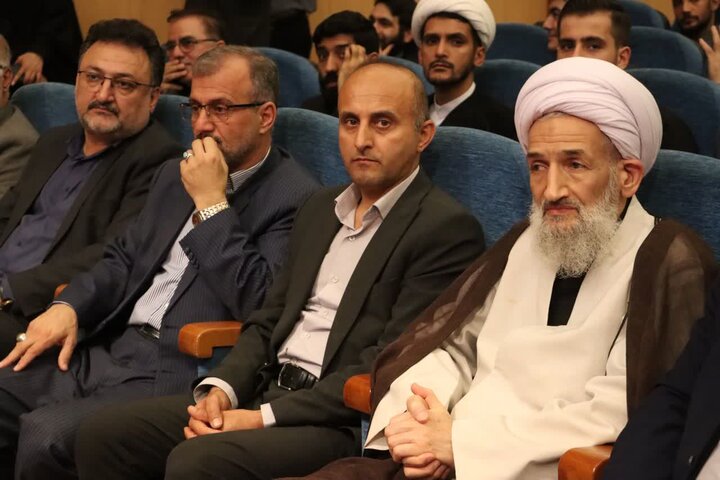 تصاویر / هفتمین اجلاس سراسری نماز دانش‌آموزی مازندران در ساری