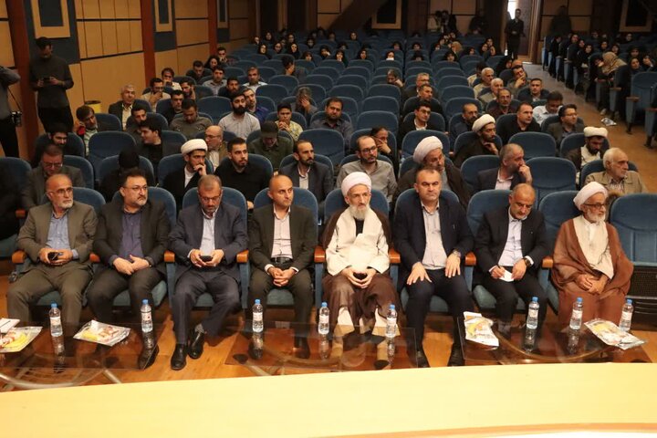 تصاویر / هفتمین اجلاس سراسری نماز دانش‌آموزی مازندران در ساری