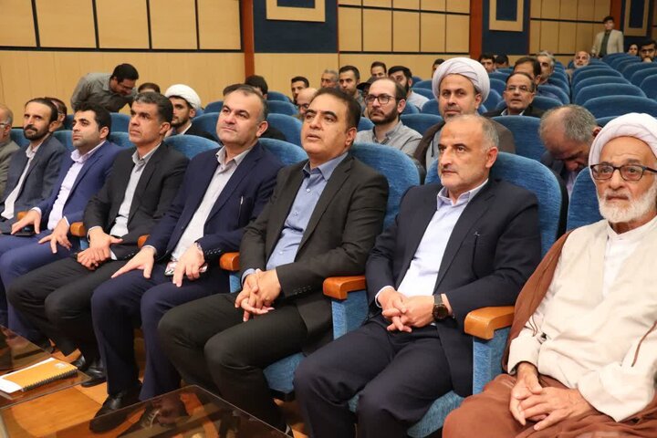 تصاویر / هفتمین اجلاس سراسری نماز دانش‌آموزی مازندران در ساری