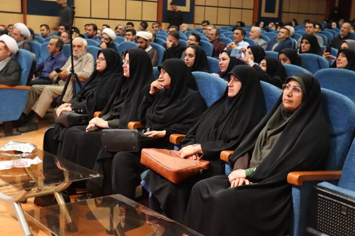 تصاویر / هفتمین اجلاس سراسری نماز دانش‌آموزی مازندران در ساری
