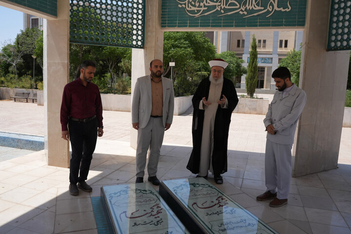 تصاویر /بازدید رئیس هیئت امنای تجمع علمای مسلمانان لبنان از دانشگاه باقرالعلوم(ع)