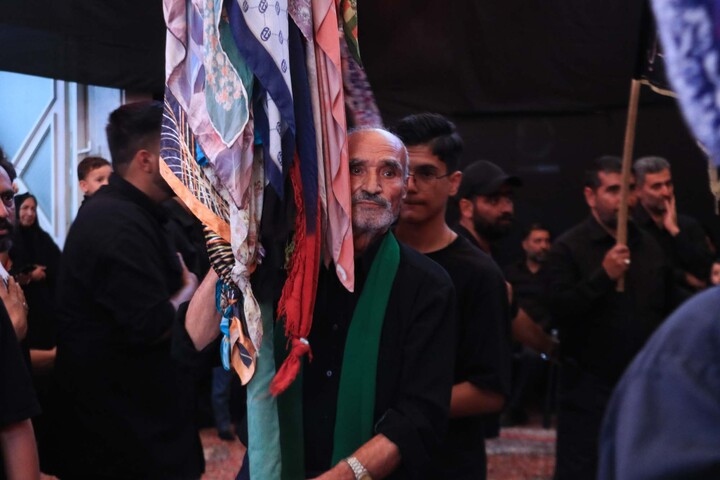 تصاویر| مراسم علم بندان در هیئت فاطمی بیرجند