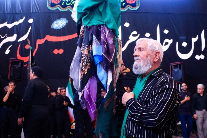 تصاویر| مراسم علم بندان در هیئت فاطمی بیرجند