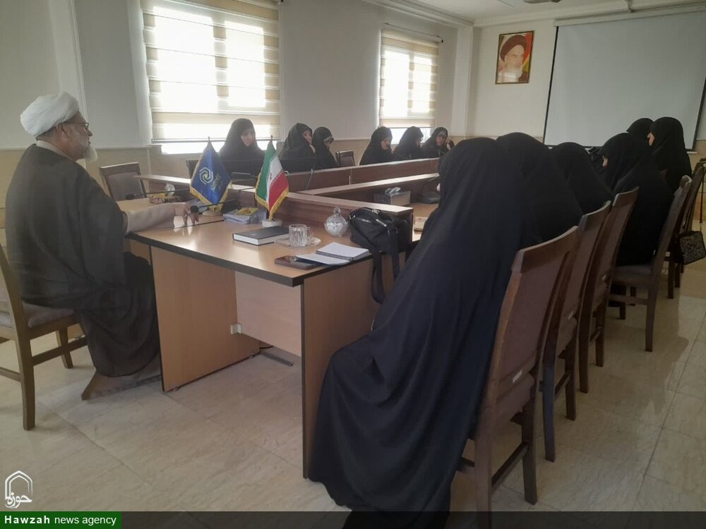 سیاست‌های کلان آموزشی و فرهنگی حوزه خواهران زنجان تبیین شد