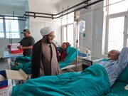 امام جمعہ کارگل کا ضلع اسپتال کرگل کا دورہ، کامیاب سرجری والے مریضوں کی خیریت دریافت کی