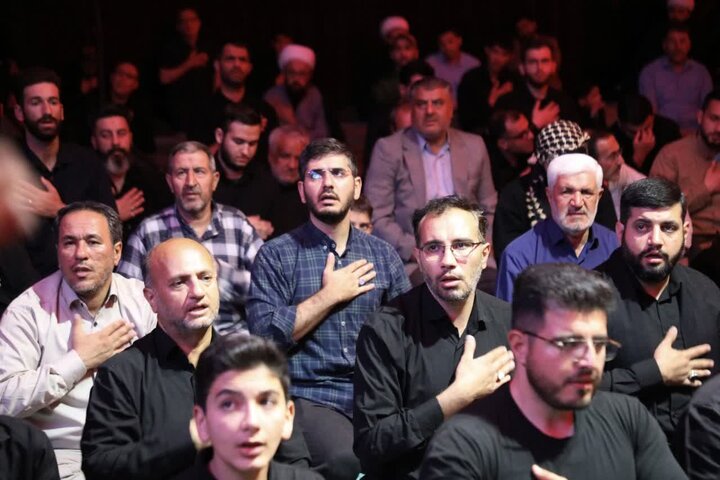 تصاویر/ شب اول محرم هیئت فاطمیون مصلی ارومیه