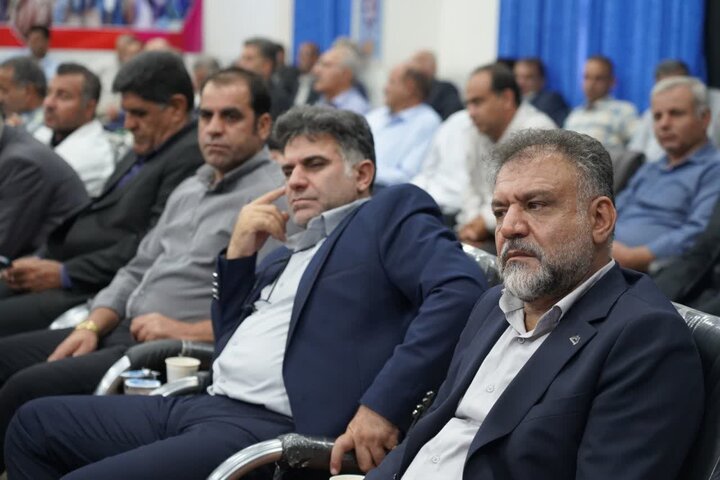 تصاویر/ میثاق جمعی از مردم جنوب شهر خرم‌آباد با امام شهید و تجدید بیعت با مقام معظم رهبری