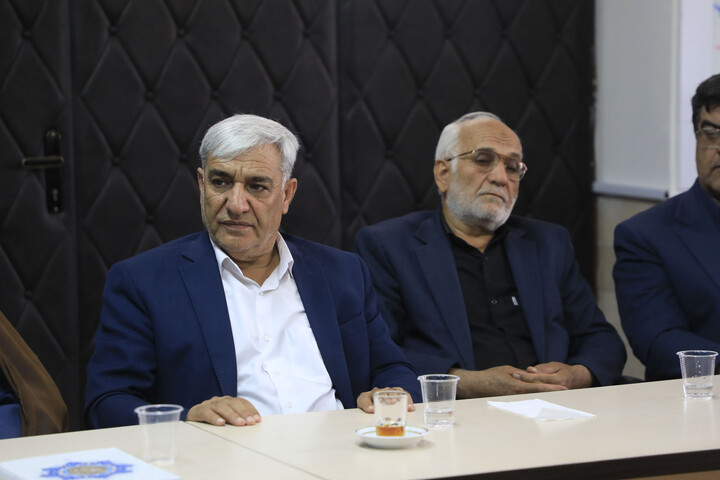 دیدار شاعران با نماینده ولی فقیه در خراسان جنوبی