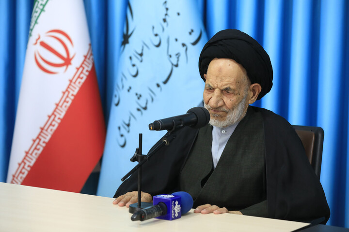 دیدار شاعران با نماینده ولی فقیه در خراسان جنوبی