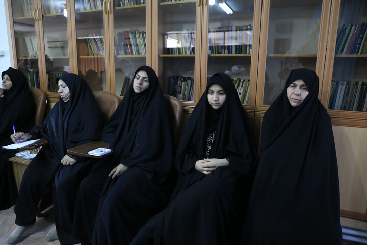دیدار شاعران با نماینده ولی فقیه در خراسان جنوبی