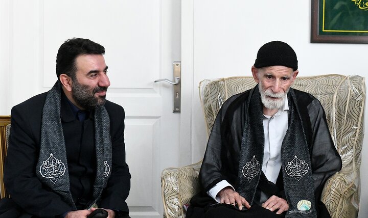 تصاویر/ تقدیر از استاد غلامرضا سازگار پیرغلام اهل‌بیت(ع)