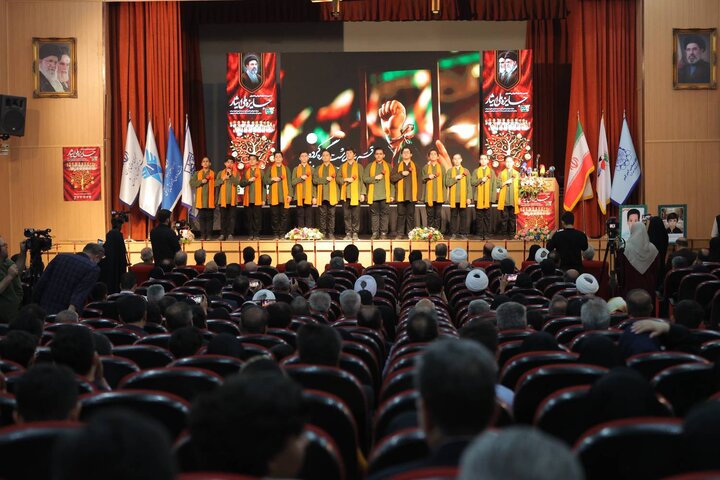 تصاویر/ دهمین جشنواره آموزشی تحصیلی جایزه ملی ایثار