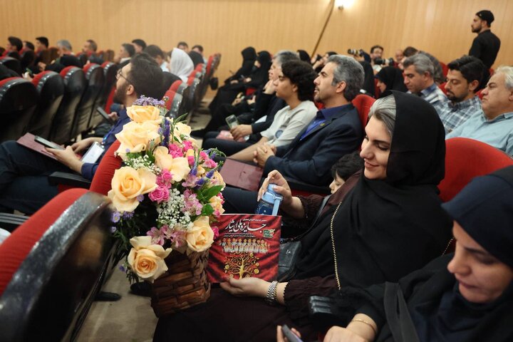 تصاویر/ دهمین جشنواره آموزشی تحصیلی جایزه ملی ایثار