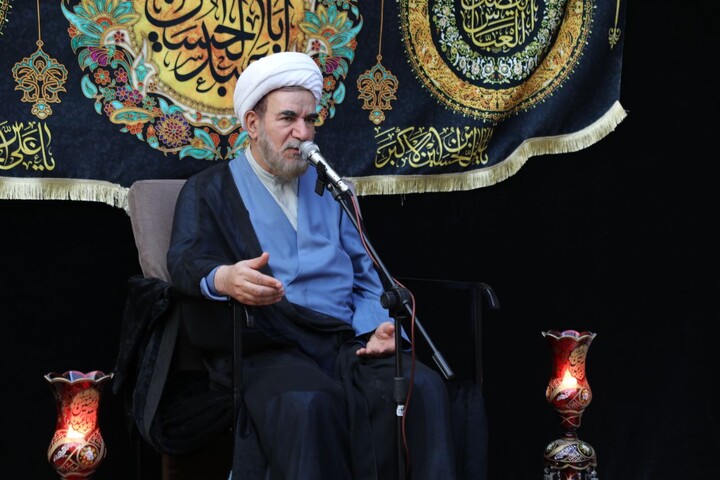 تصاویر/ اولین روز مجلس عزاداری محرم حوزه علمیه استان یزد برگزار شد