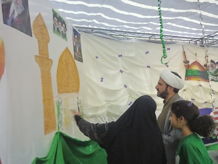 تصاویر/ بازدید مسئول مبلغات شهرستان کرمان از موکب کودک مبلغات شهر جوپار