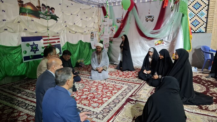 تصاویر/ بازدید مسئول مبلغات شهرستان کرمان از موکب کودک مبلغات شهر جوپار