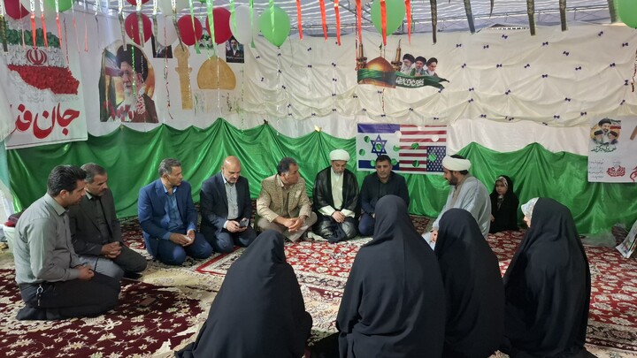 تصاویر/ بازدید مسئول مبلغات شهرستان کرمان از موکب کودک مبلغات شهر جوپار