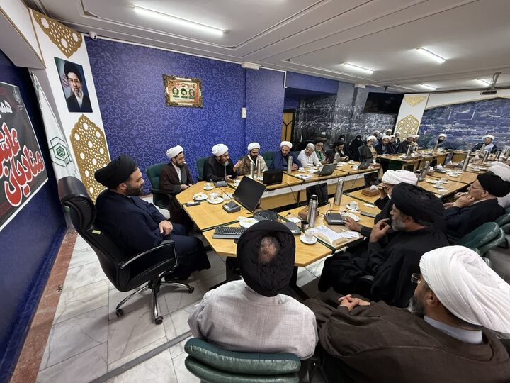تصاویر / همایش وعاظ ، مبلغین و مبلغان اداره کل اوقاف و امورخیریه استان قزوین با عنوان «منادیان عاشورایی »