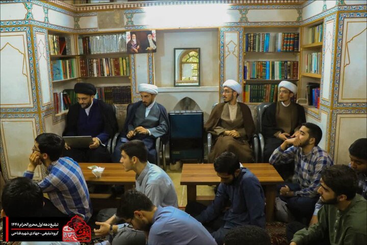 تصاویر/نشست توجیهی و اعزام گروه فرهنگی تبلیغی شهید فتاحی مدرسه علمیه جهانگیرخان به استان فارس ویژه ماه محرم