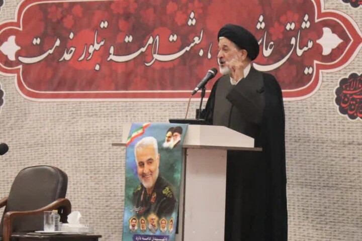 روحانیت در پیچ تاریخی دوران عصر معاصر، نقش هدایت‌گری و بصیرت‌افزایی دارد