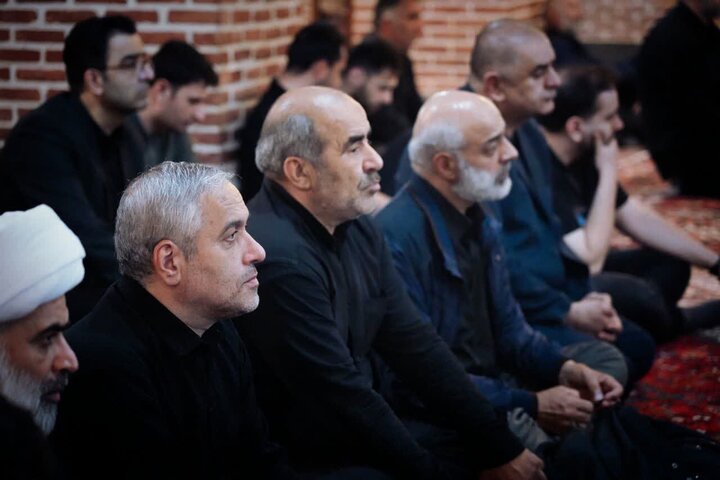 تصاویر/ سخنرانی امام جمعه اردبیل در شب اول محرم