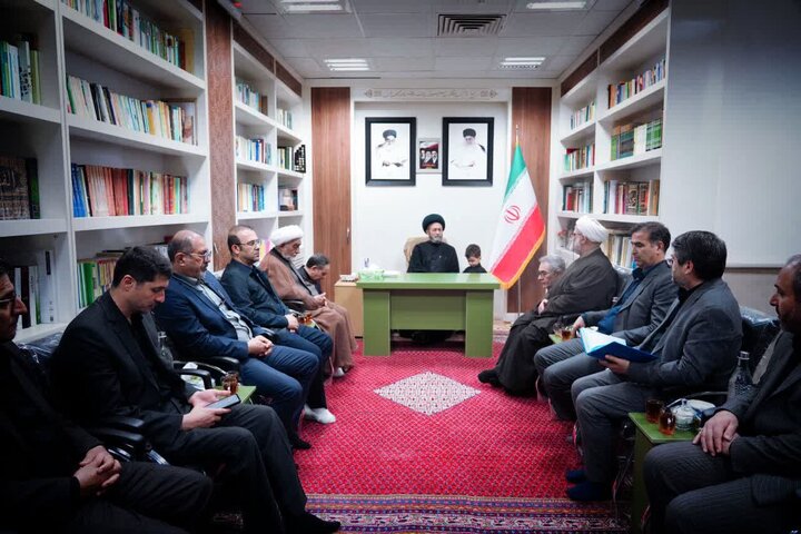تصاویر/ دیدار بسیج اساتید استان با امام جمعه اردبیل