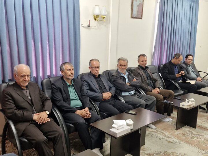 تصاویر/ دیدار بسیج اساتید خلخال با امام جمعه این شهرستان