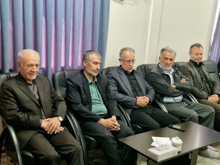تصاویر/ دیدار بسیج اساتید خلخال با امام جمعه این شهرستان