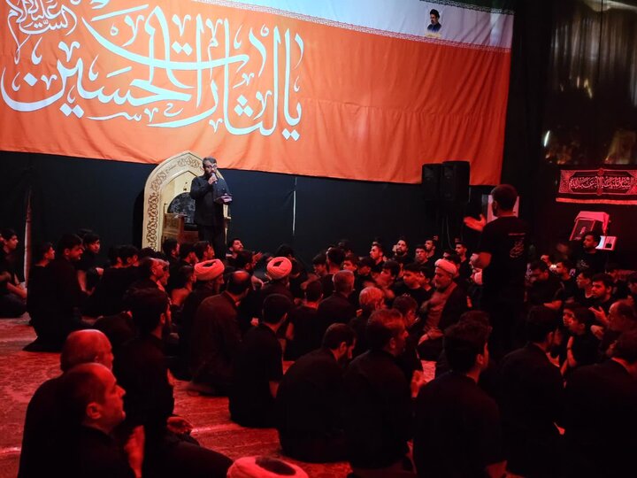 تصاویر/مراسم عزاداری دهه اول محرم در حسینیه مقدسه شهرستان سنندج