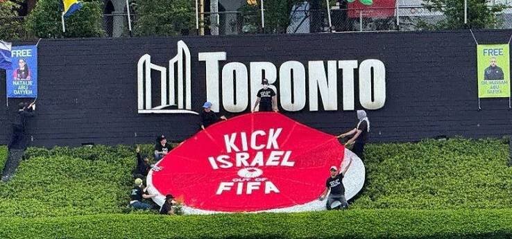 Pro-Palestine Demonstrators Call on FIFA to Suspend Israel During World Cup Event in Toronto