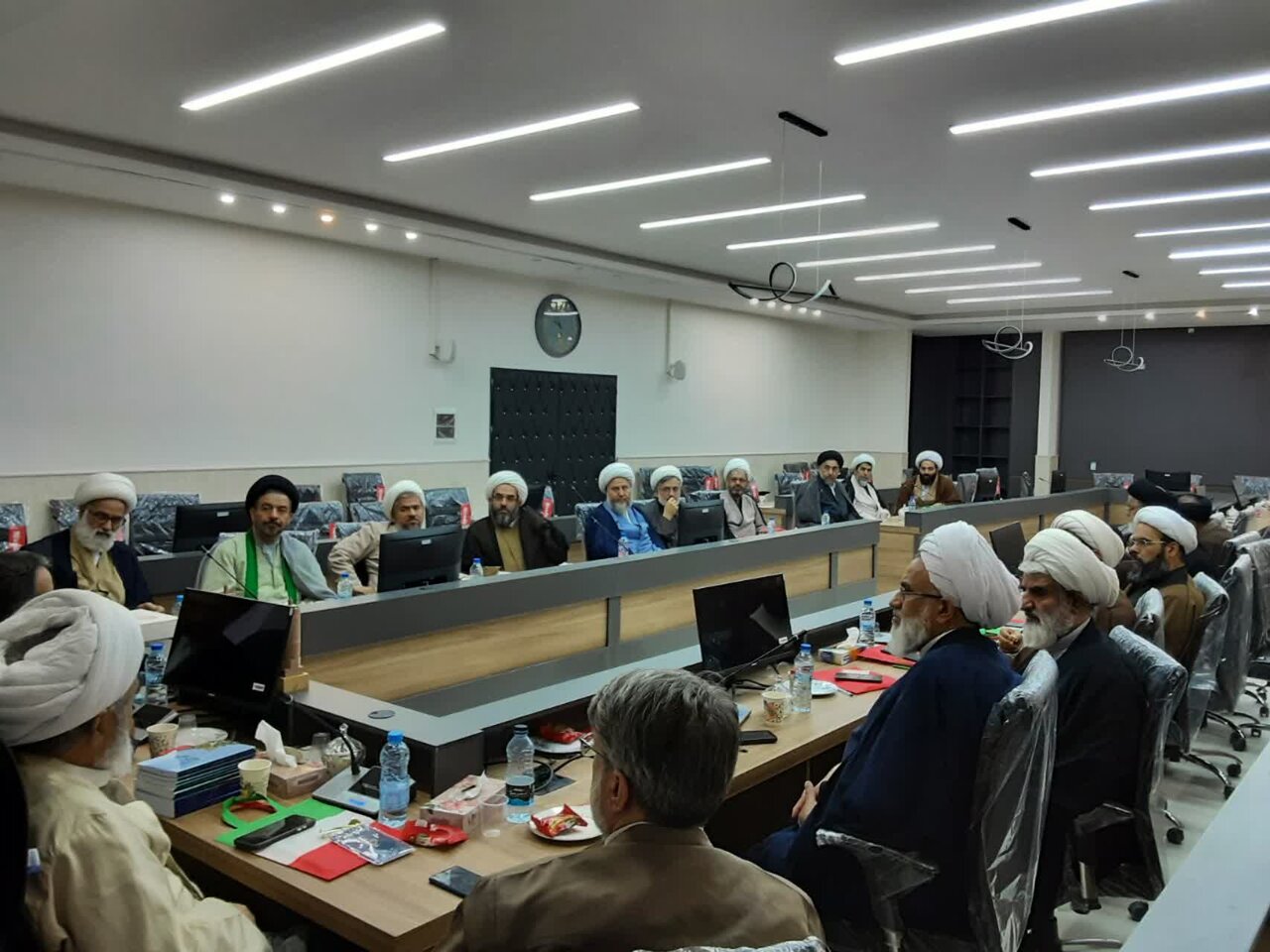 دومین گردهمایی ائمه جمعه منطقه کاشان در شهر نوش آباد برگزار شد+ عکس