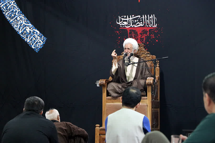 راه جاودانگی انسان، انجام همه کارها برای خدا است