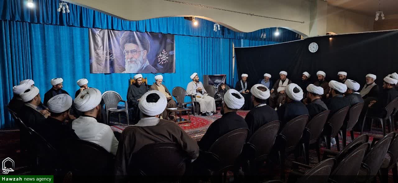 مبلغان پیام قیام امام حسین(ع) را متناسب با نیاز روز تبیین کنند/ تأکید بر به‌روزرسانی پیام عاشورا برای نسل جوان +عکس