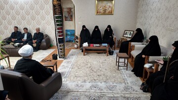 شهادت هدیه الهی به مجاهدان راه خداوند است