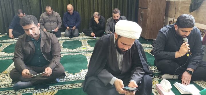 تصاویر/ حضور امام جمعه محمودآباد در دانشگاه آزاد و غبارروبی مزار شهدای گمنام