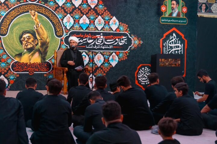 تصاویر/ مراسم سوگواری شب دوم محرم هیئت صاحب‌الزمان (عج) ارومیه