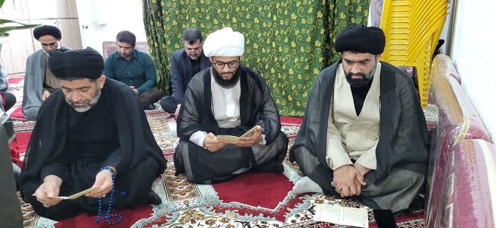 تصاویر/ حضور امام جمعه محمودآباد در کمیته امداد شهرستان