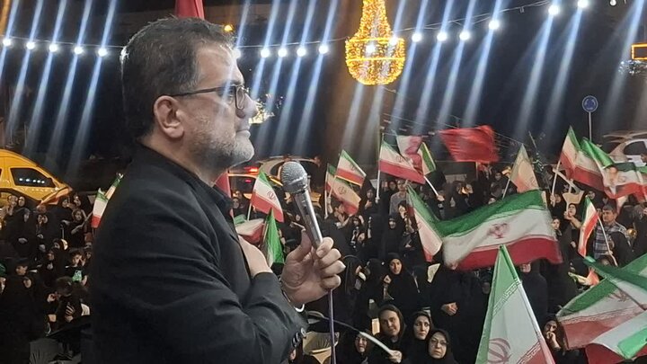 تصاویر / صد و هشتمین تجمع مردمی فین کاشان همزمان با عزاداری دومین شب محرم در میدان عامریه
