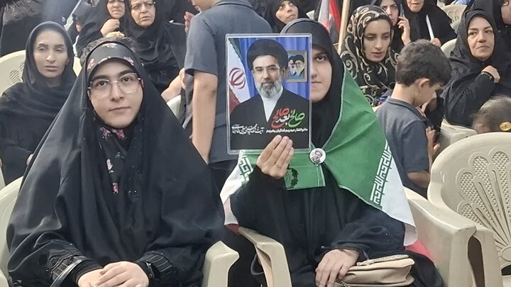 تصاویر / صد و هشتمین تجمع مردمی فین کاشان همزمان با عزاداری دومین شب محرم در میدان عامریه