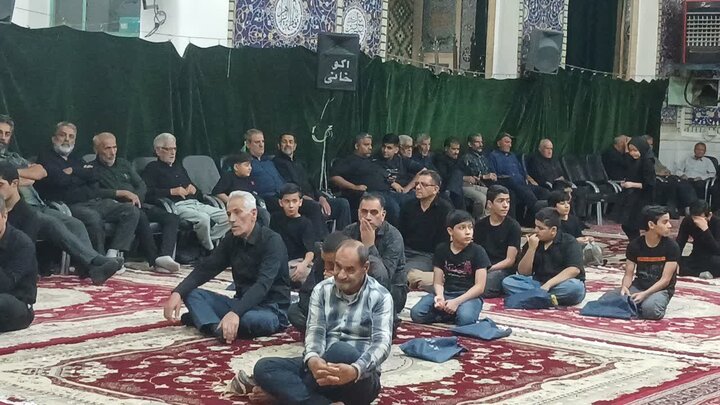 تصاویر/یک صد و هشتمین  میدان داران نوش آبادی در شب دوم محرم به یاد امام شهید و شهدای انقلاب