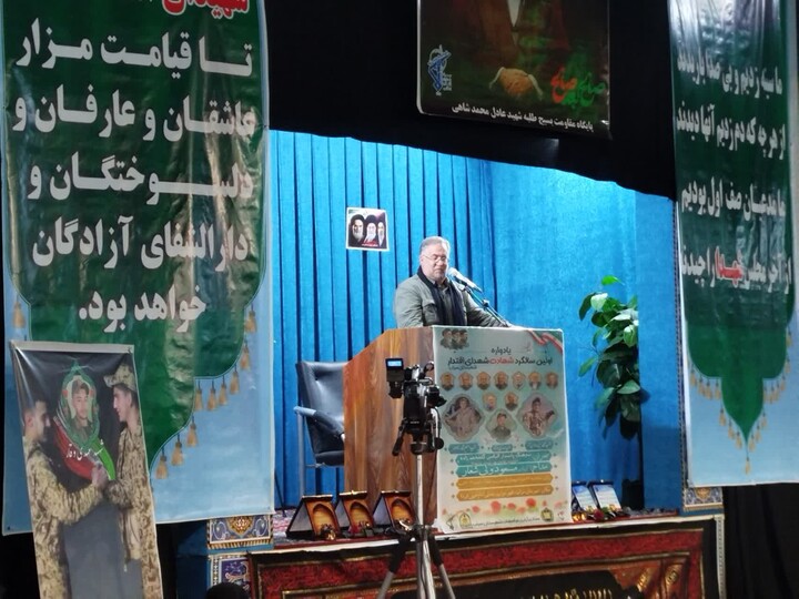 تصاویر / یادواره شهدا و بزرگداشت اولین سالگرد شهادت شهدای اقتدار شهرستان سراب و یادبود شهدای جنگ رمضان