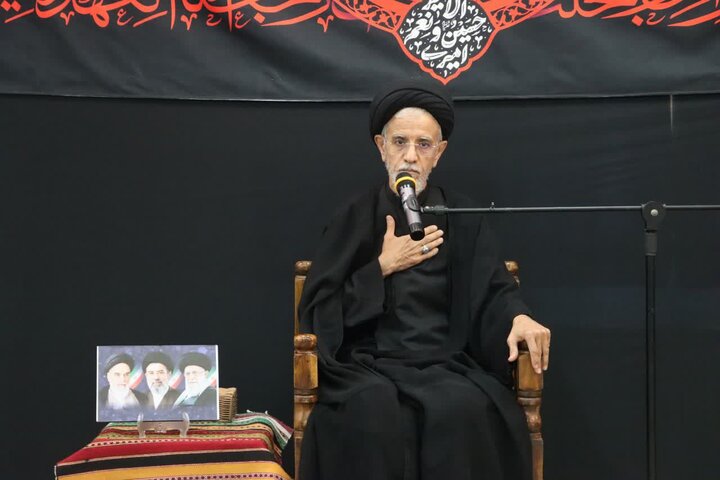 تصاویر/ مراسم عزای اباعبدالله الحسین (ع) در دفتر نماینده ولی فقیه در مازندران