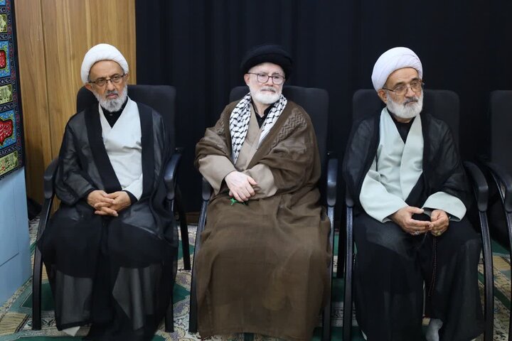 تصاویر/ مراسم عزای اباعبدالله الحسین (ع) در دفتر نماینده ولی فقیه در مازندران