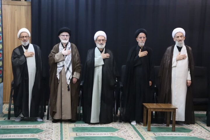 تصاویر/ مراسم عزای اباعبدالله الحسین (ع) در دفتر نماینده ولی فقیه در مازندران
